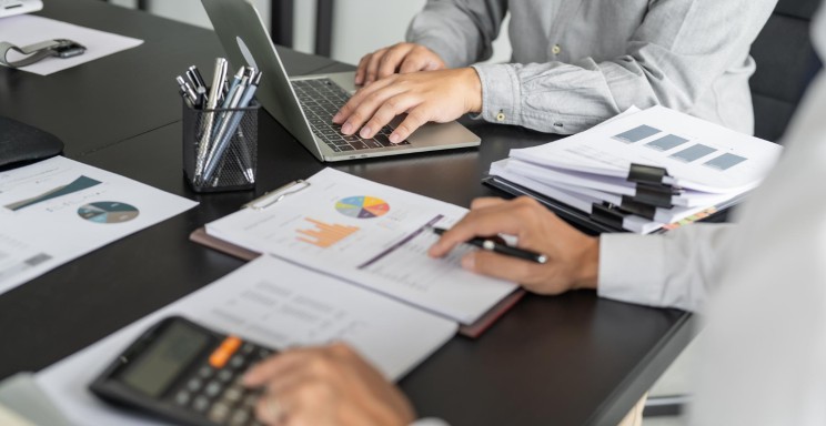 Sản phẩm và dịch vụ khác