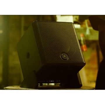 Loa Yamaha STAGEPAS 200