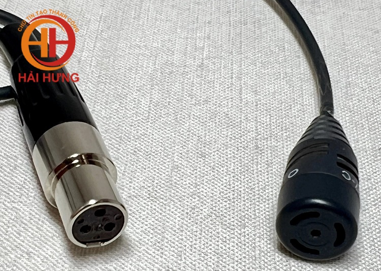 Đầu micro mẫu cực cardioid và đầu nối mini XLR ba chân