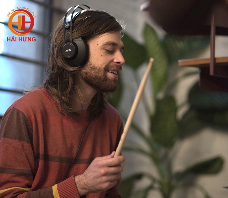 Tai nghe chụp tai AKG K52