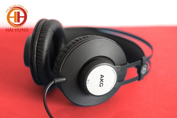 Tai nghe kiểm âm AKG K72