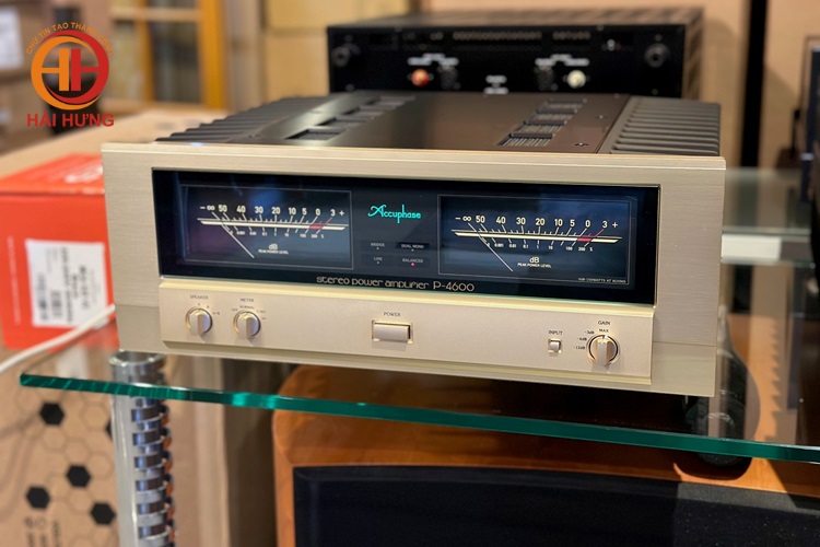Ampli công suất âm thanh stereo Accuphase P-4600
