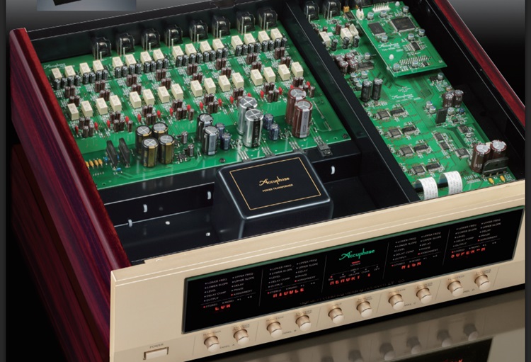 Bộ chia tần số kỹ thuật số Accuphase DF-65