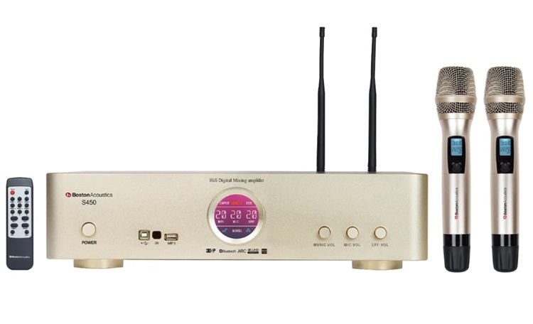 Điều khiển từ xa và 2 micro không dây cao cấp đi kèm