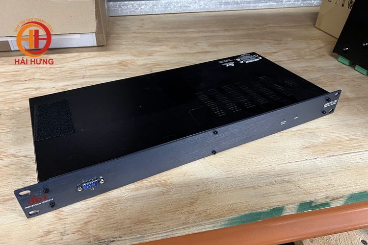 Bộ xử lý âm thanh vùng kỹ thuật số DBX ZonePRO 1261