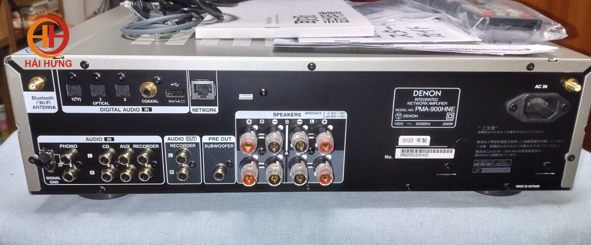 Ampli PMA-900HNE hỗ trợ nhiều ngõ kết nối