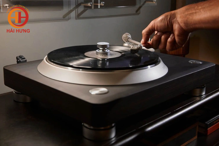 Đầu đĩa than hi-fi cao cấp hàng đầu Nhật Bản