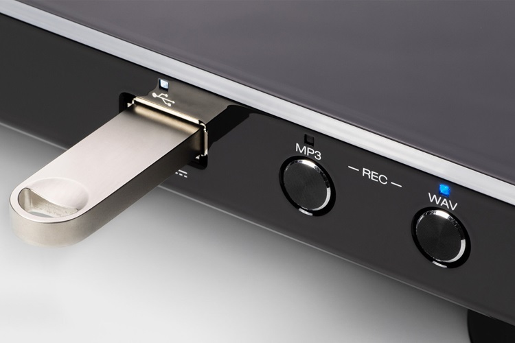Chức năng ghi âm trực tiếp vào bộ nhớ USB