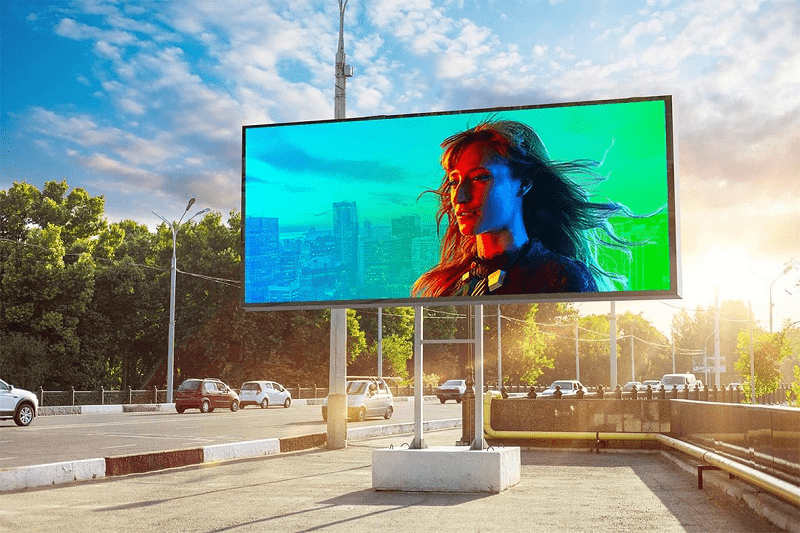 Ưu điểm nổi bật của màn hình LCD chân đứng