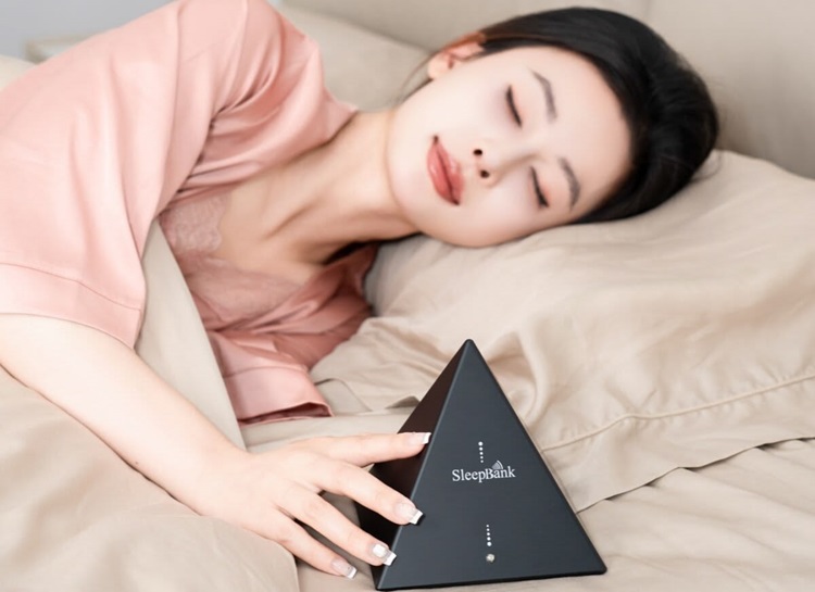 Không còn lo thức giấc giữa đêm nhờ sử dụng thiết bị ứng dụng công nghệ tần số ngủ sâu SFT